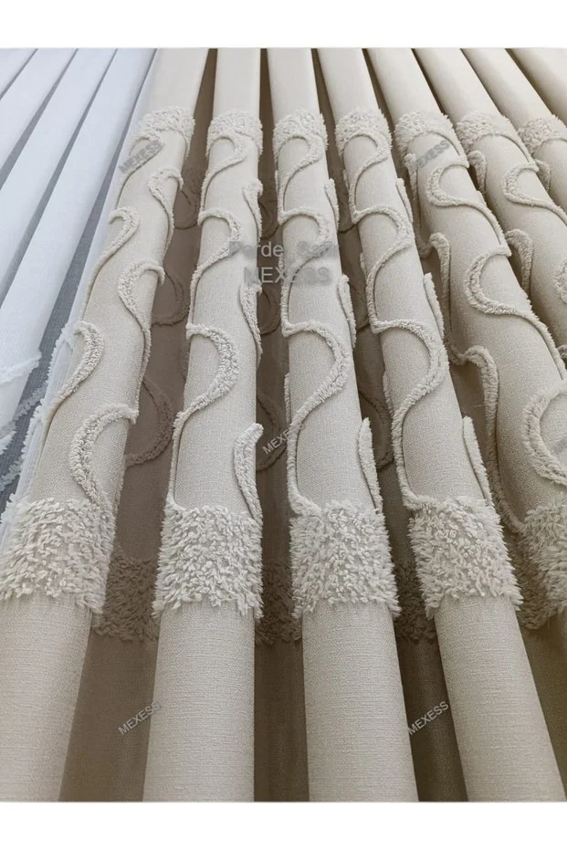 Yeni Sezon Lüx Puffy Ponpon Krem Fon Perde Her Odaya Uygun (1/3 Sık Pile) Tek Kanat Yeni Sezon Lüx Puffy Ponpon Krem Fon Perde Her Odaya Uygun (1/3 Sık Pile) Tek Kanat